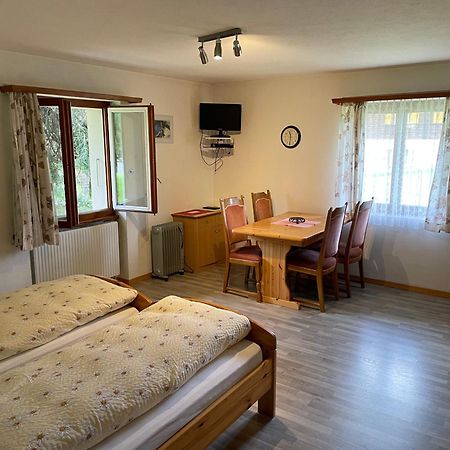 Hotel Restaurant Gommerhof Reckingen 部屋 写真