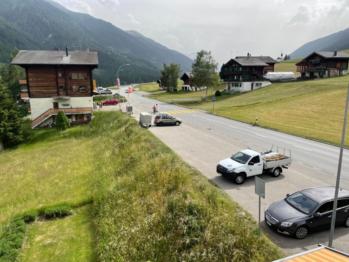 Hotel Restaurant Gommerhof Reckingen エクステリア 写真