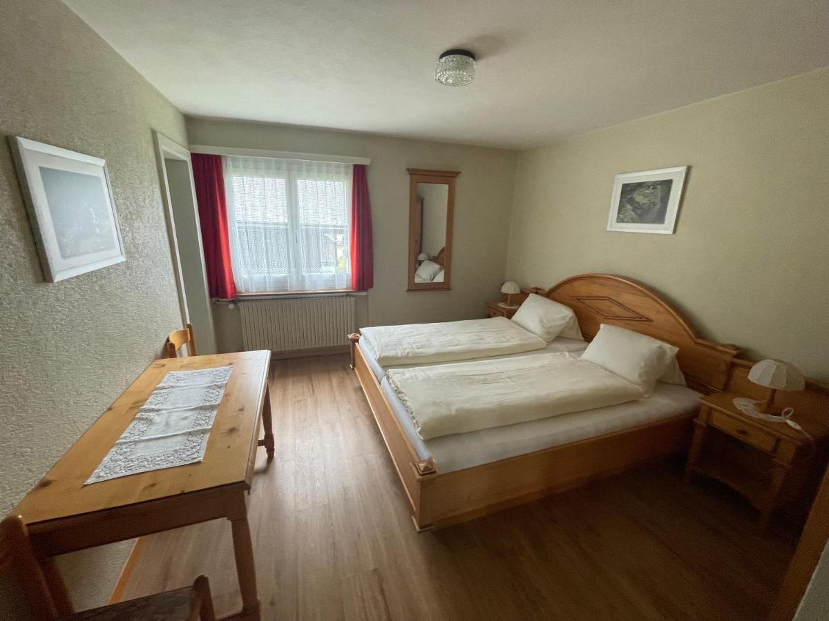 Hotel Restaurant Gommerhof Reckingen エクステリア 写真