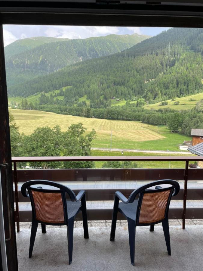 Hotel Restaurant Gommerhof Reckingen エクステリア 写真