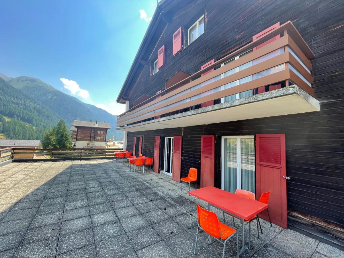 Hotel Restaurant Gommerhof Reckingen エクステリア 写真