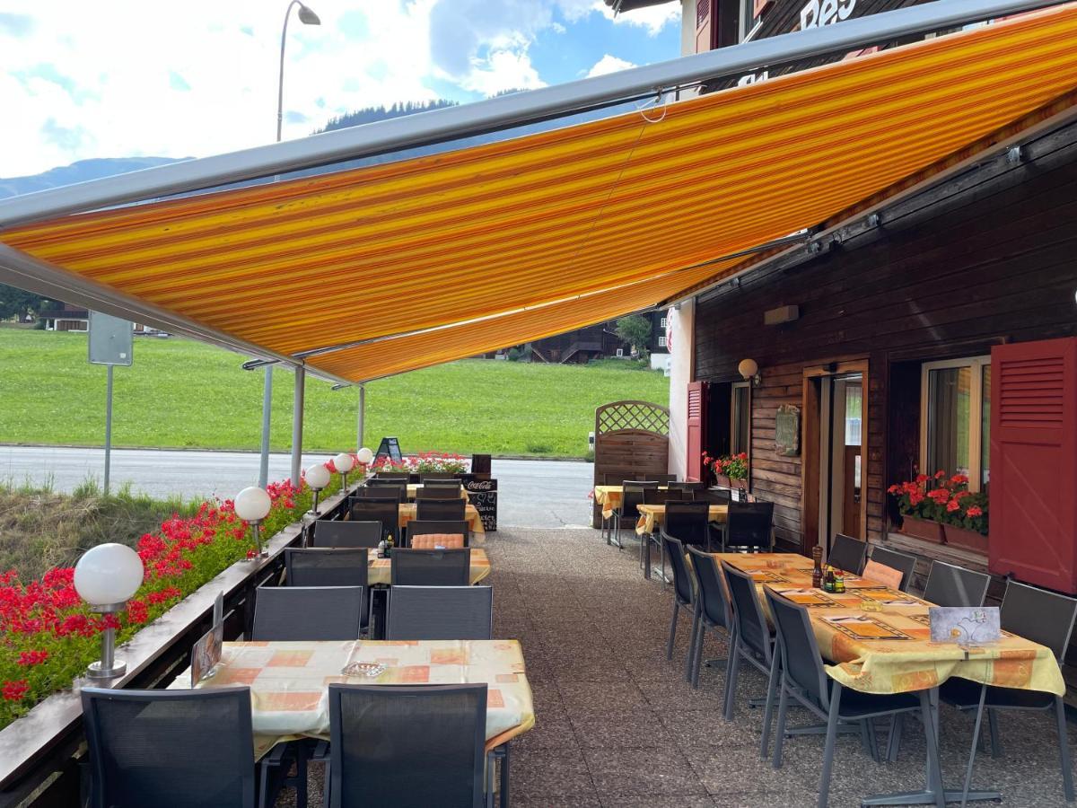 Hotel Restaurant Gommerhof Reckingen エクステリア 写真
